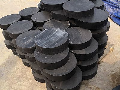 沙洋县板式橡胶支座由若干层橡胶片与薄钢板经加压硫化